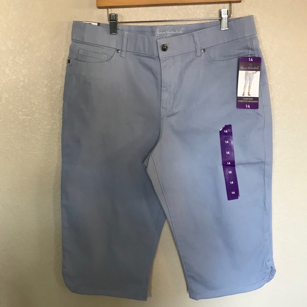 Gloria Vanderbilt Violet Blue Denim Capri NWT Size 14